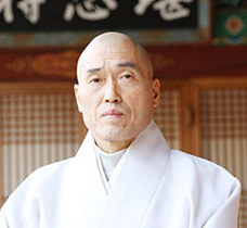 정오스님 대표사진